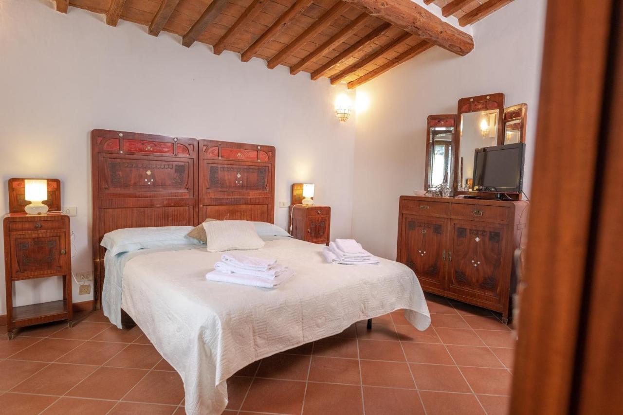 Villa La Casa Del Re Le Piazze Екстериор снимка